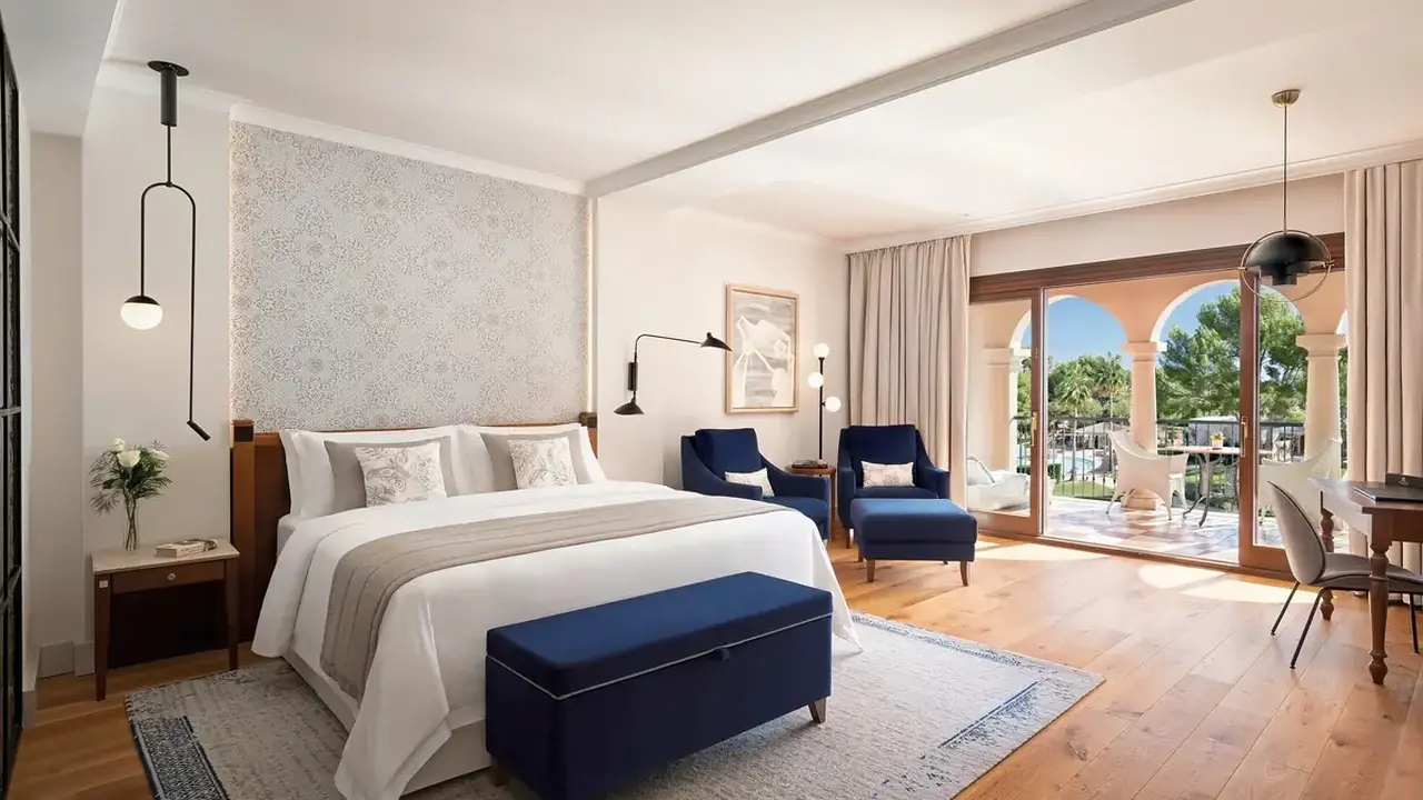 St. Regis Mardavall