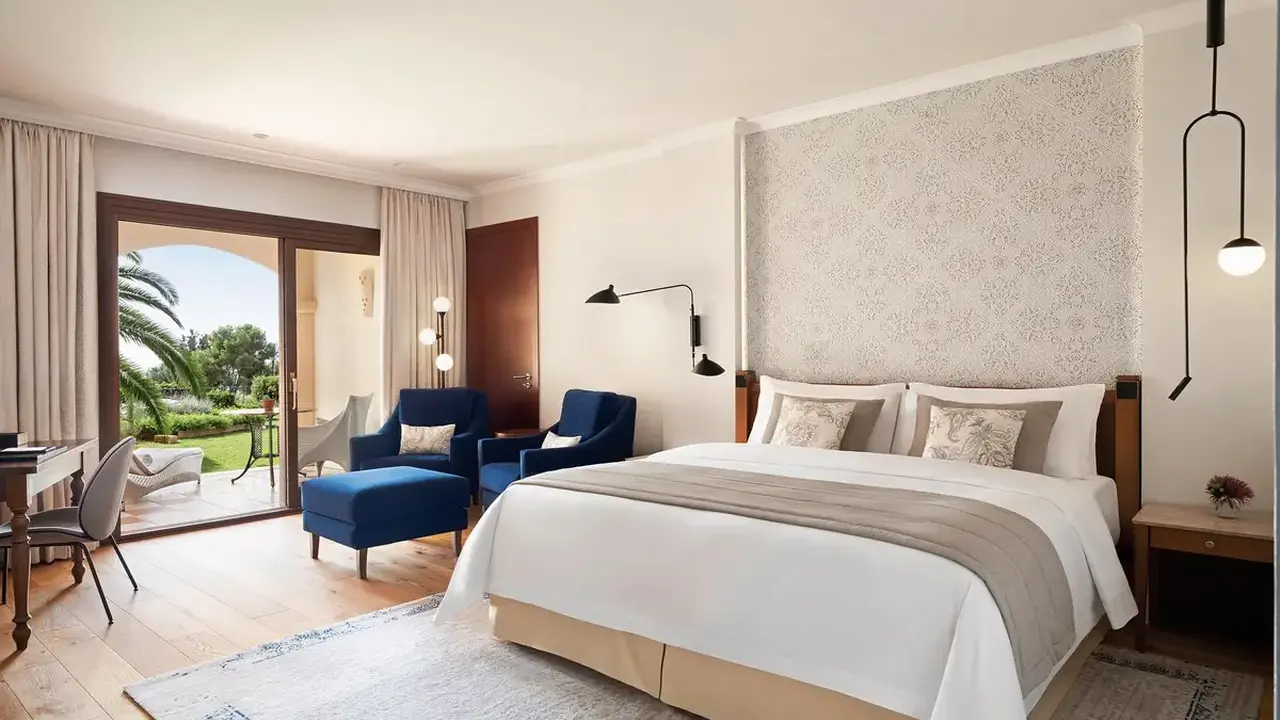 St. Regis Mardavall