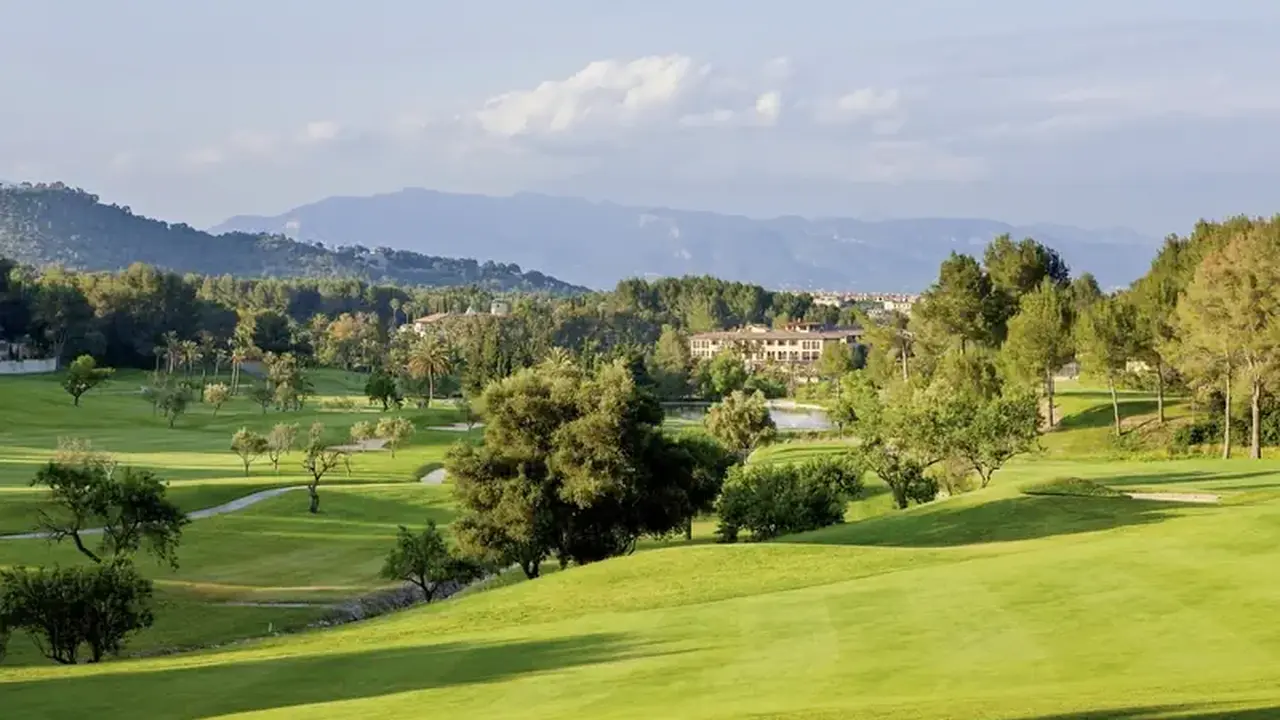 St. Regis Mardavall