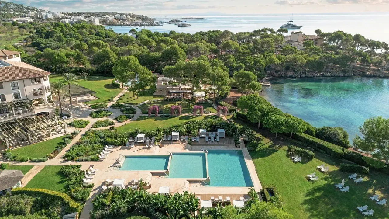 St. Regis Mardavall
