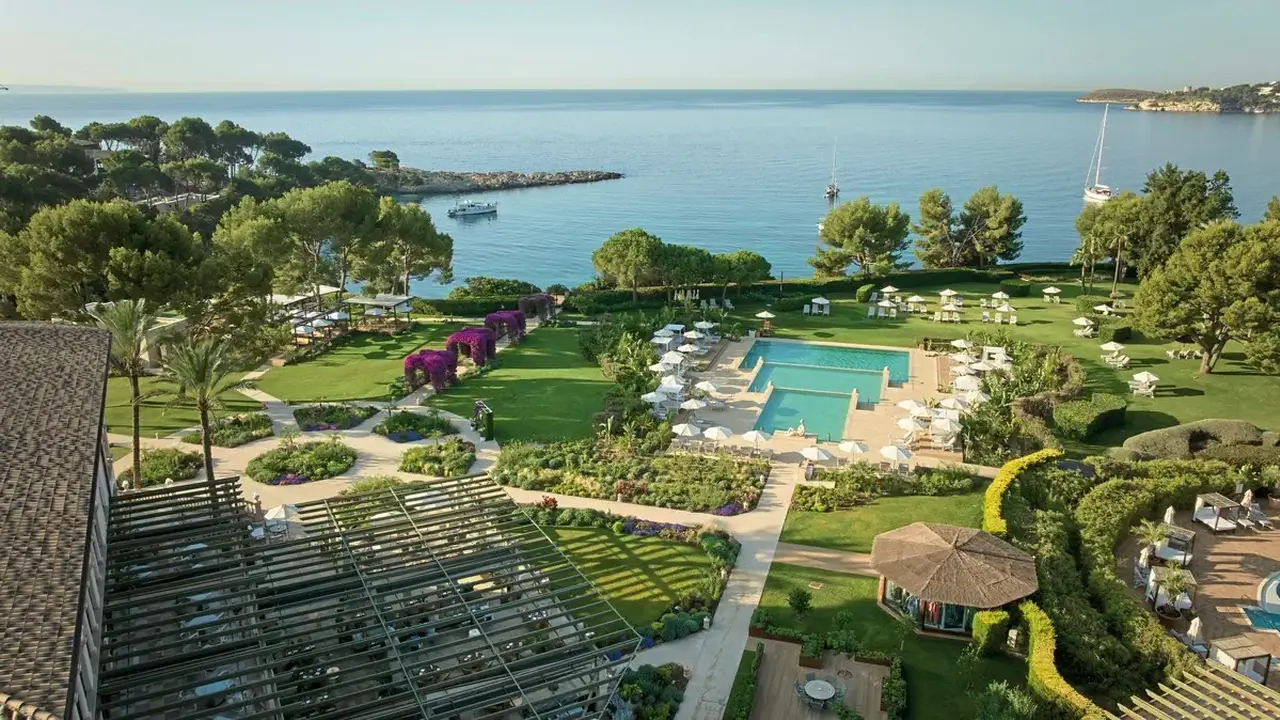 St. Regis Mardavall