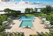 St. Regis Mardavall
