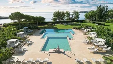St. Regis Mardavall