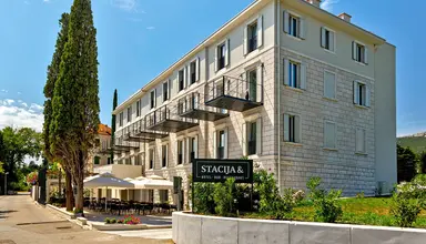 Stacija
