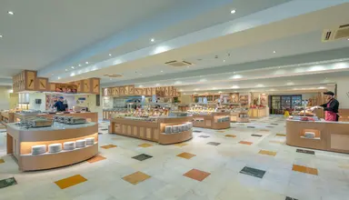 Star Beach Village