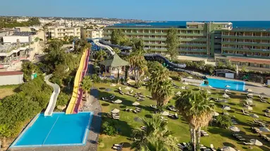 Star Beach Village