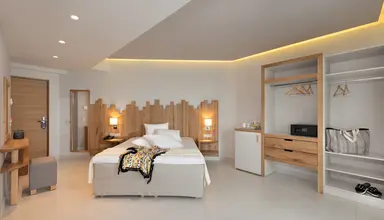 Star Beach Village