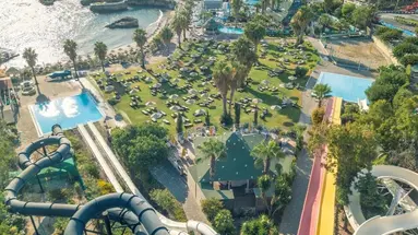Star Beach Village