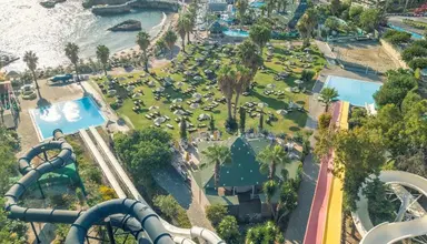 Star Beach Village