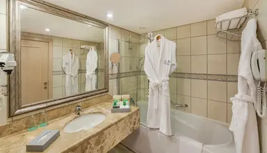 Starlight Resort & Convention Center