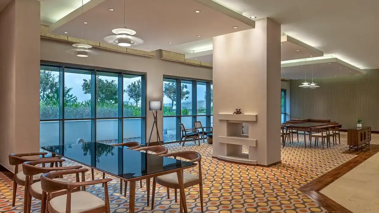Staybridge Suites Yas Island