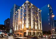 Staypineapple, An Elegant Union Square
