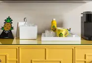Staypineapple, An Elegant Union Square