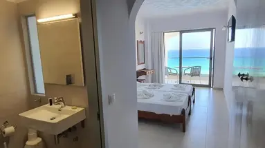Stella Beach (Panormos)