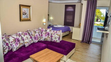 Stella (Ulcinj)