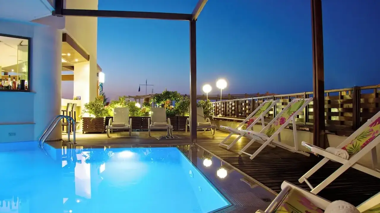 Steris Elegant Beach