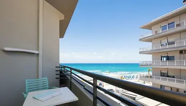 Steris Elegant Beach
