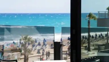 Steris Elegant Beach