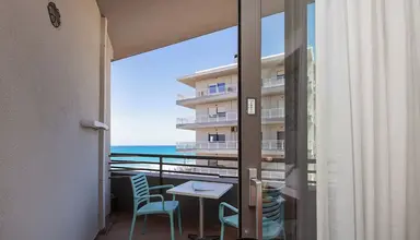 Steris Elegant Beach