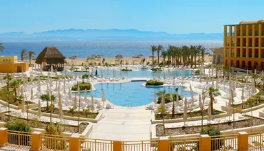 Strand Taba Heights Resort