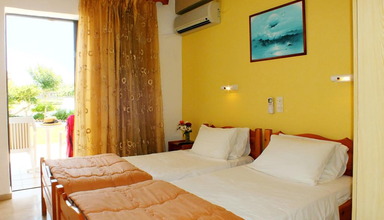 Studios & Appartements Akis
