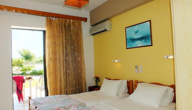 Studios & Appartements Akis