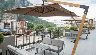 Sugar Marina Resort Cliffhanger