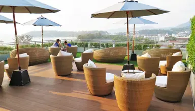 Sugar Palm Grand Hillside