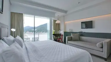 Sugar Palm Grand Hillside