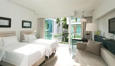 Sugar Palm Grand Hillside