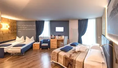 Suite Sassdei