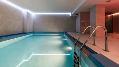 Suites Plaza & Wellness