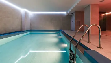 Suites Plaza & Wellness