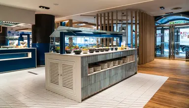 Suites Plaza & Wellness