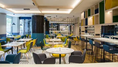 Suites Plaza & Wellness