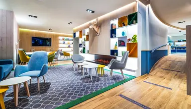 Suites Plaza & Wellness