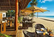 Sultan Sands Island Resort