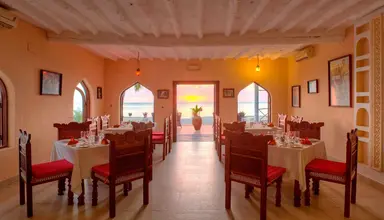 Sultan Sands Island Resort