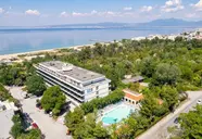 Sun Beach (Agia Triada)