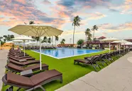 Sun Beach (Bakau)