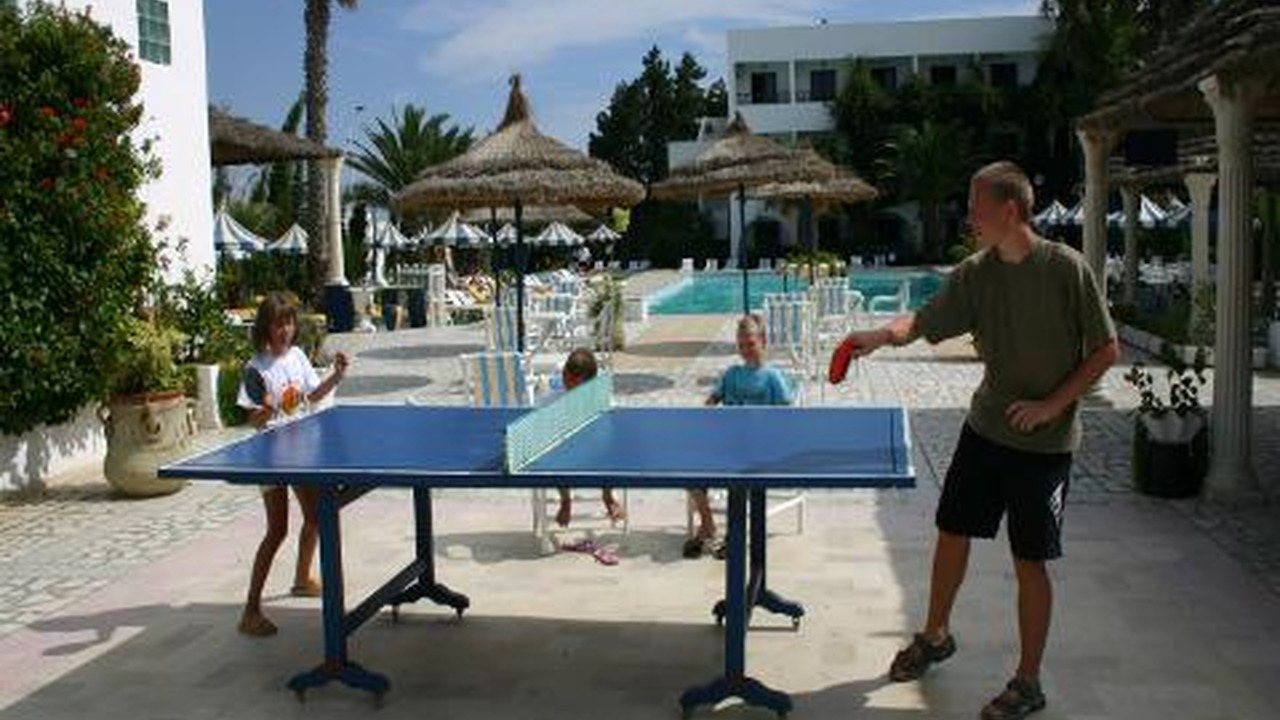 Sun Holiday Beach