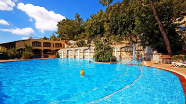 Sun Maris Bellamare Beach