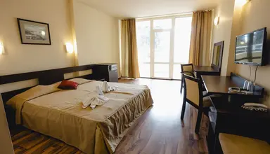 Sun Palace