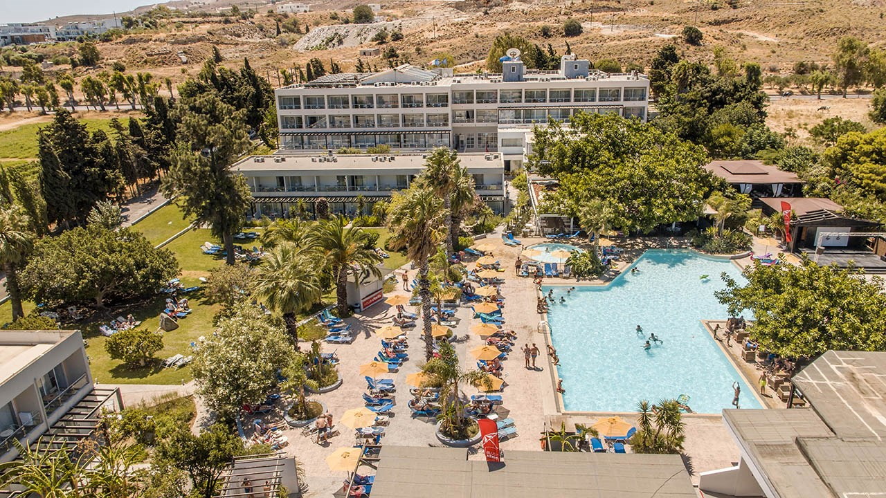 Sun Palace