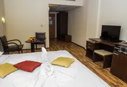 Sun Palace