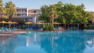 Sun Palace