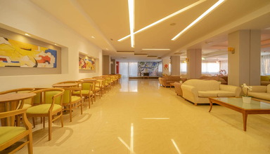 Sun Palace