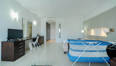 Sun Palace
