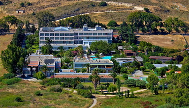Sun Palace