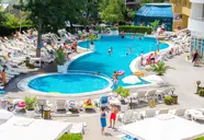 Sun Palace